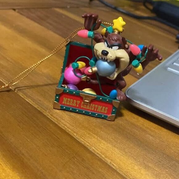 Vintage Loony Tunes Ornaments - Picture 1 of 2